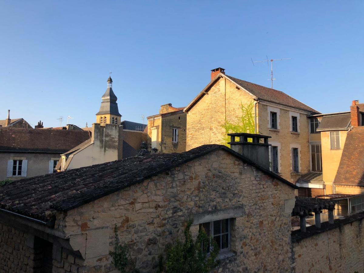 Les Appartements Chambon Сарла-ла-Канеда Номер фото