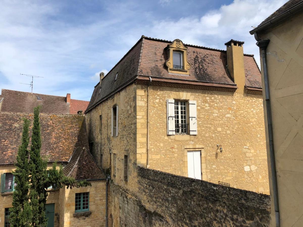 Les Appartements Chambon Сарла-ла-Канеда Екстер'єр фото